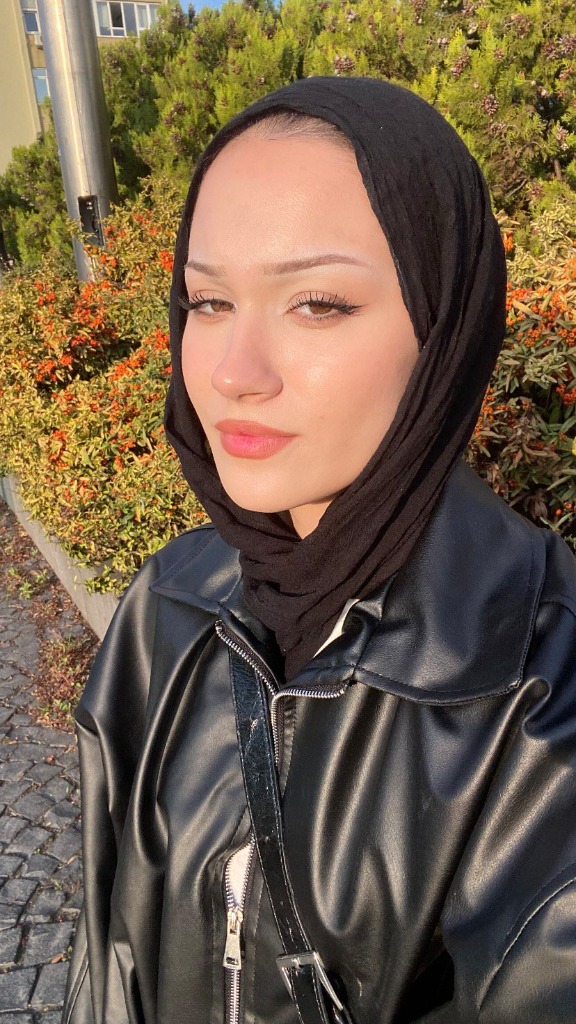 Bayrampaşa Kocatepe Escort Bayan 8
